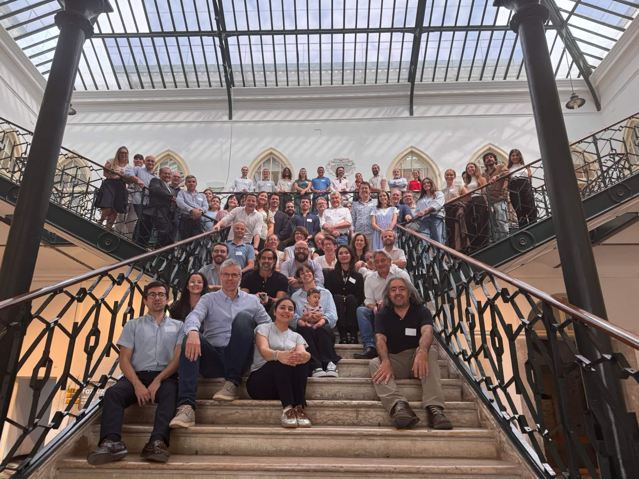 group picture evora final event